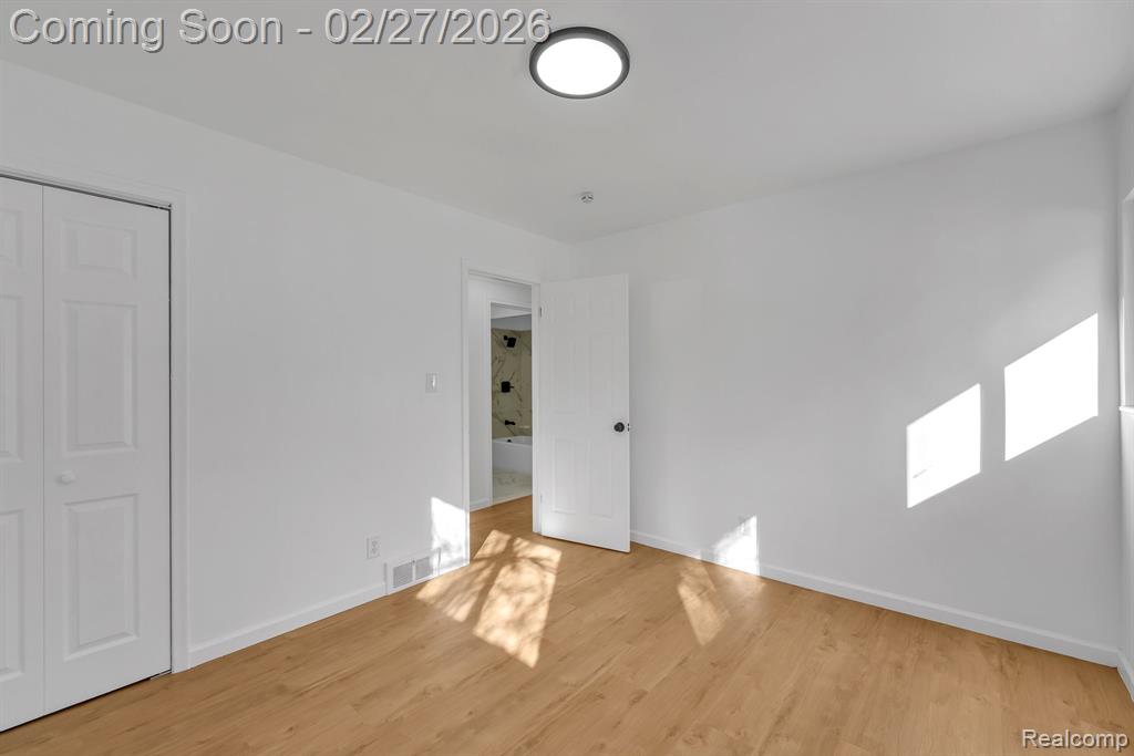 29760 Hoy Street, Livonia, MI, 48154