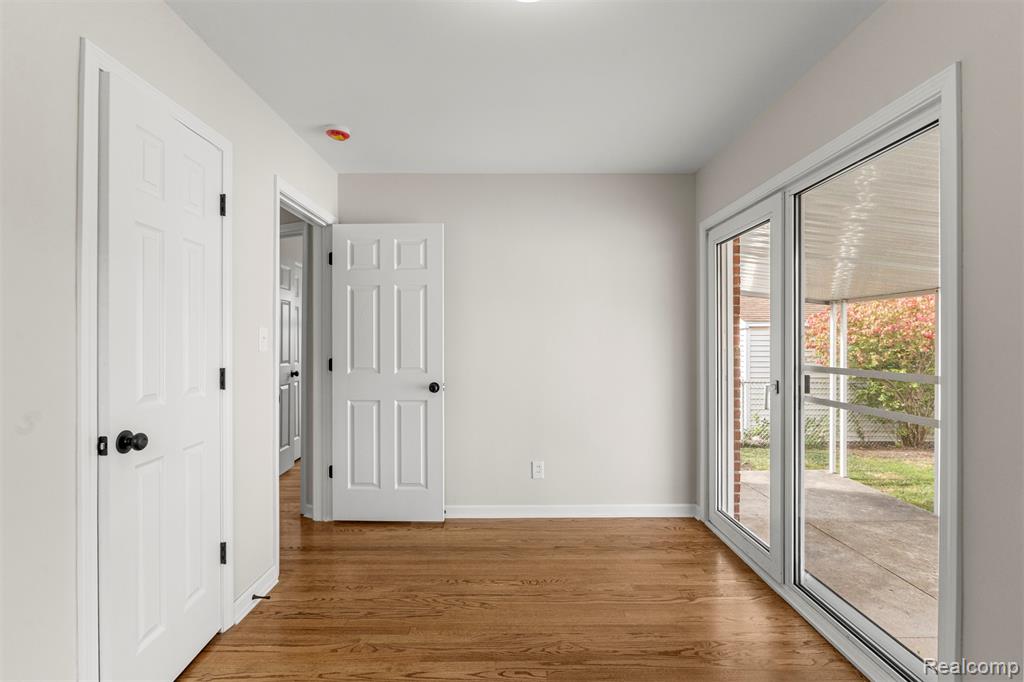 9306 Melbourne Avenue, Allen Park, MI 48101 — Photo 20