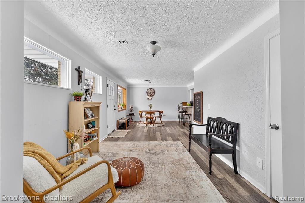 4785 Sylvanview Drive, Clarkston, MI 48348 — Photo 15