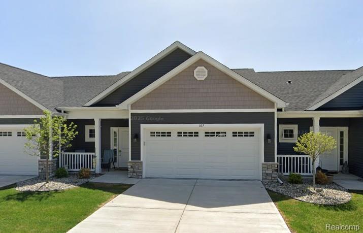 107 Crescent Avenue, Linden, MI 48451 — front exterior