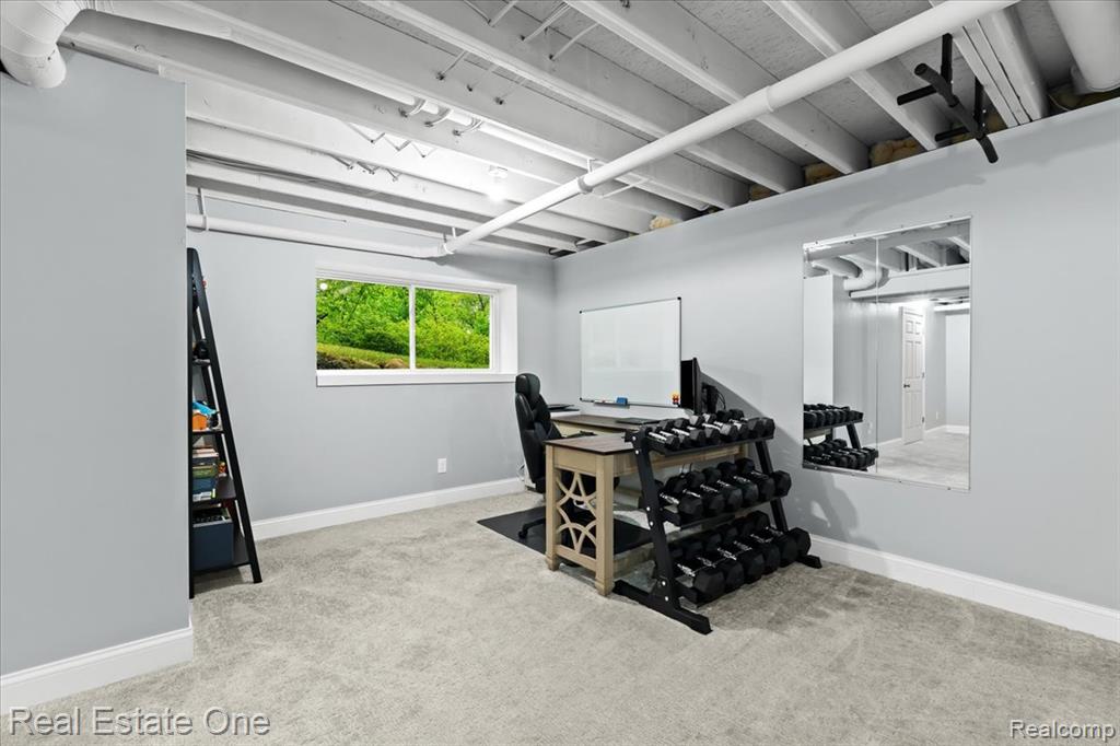 9327 VAN ANTWERP Road, Brighton, MI 48116 — Photo 31
