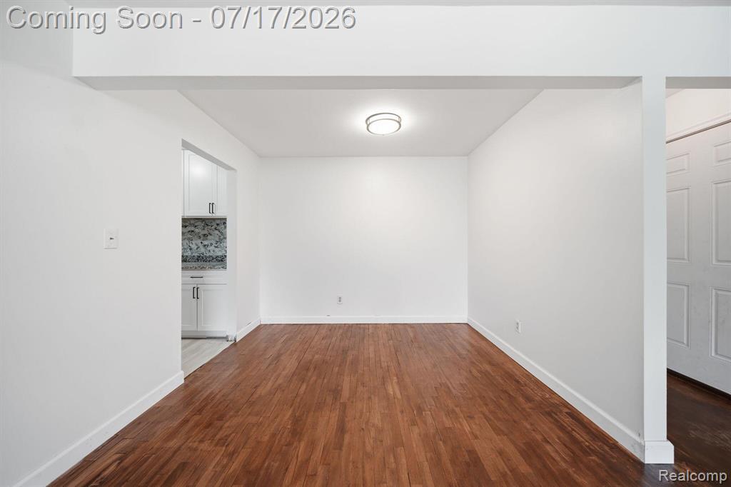 525 Fairbrook Street, Northville, MI 48167 — Photo 10