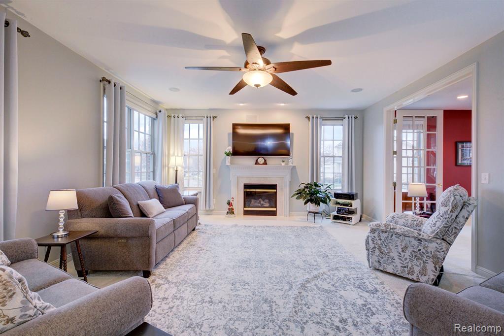 49776 Garfield Lane, Canton, MI 48188 — Photo 13