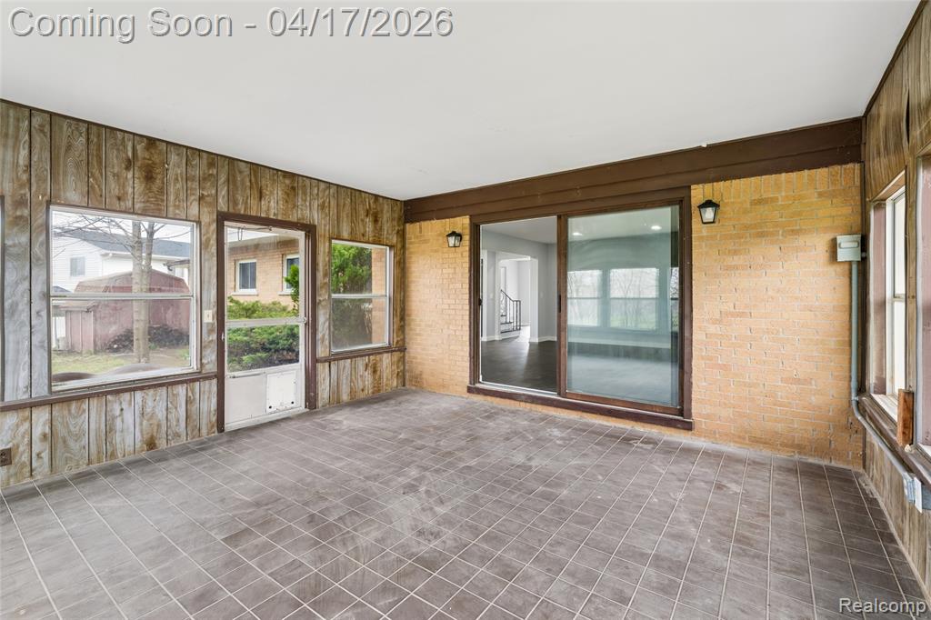 337 Bella Vista Drive, Grand Blanc, MI 48439 — Photo 8