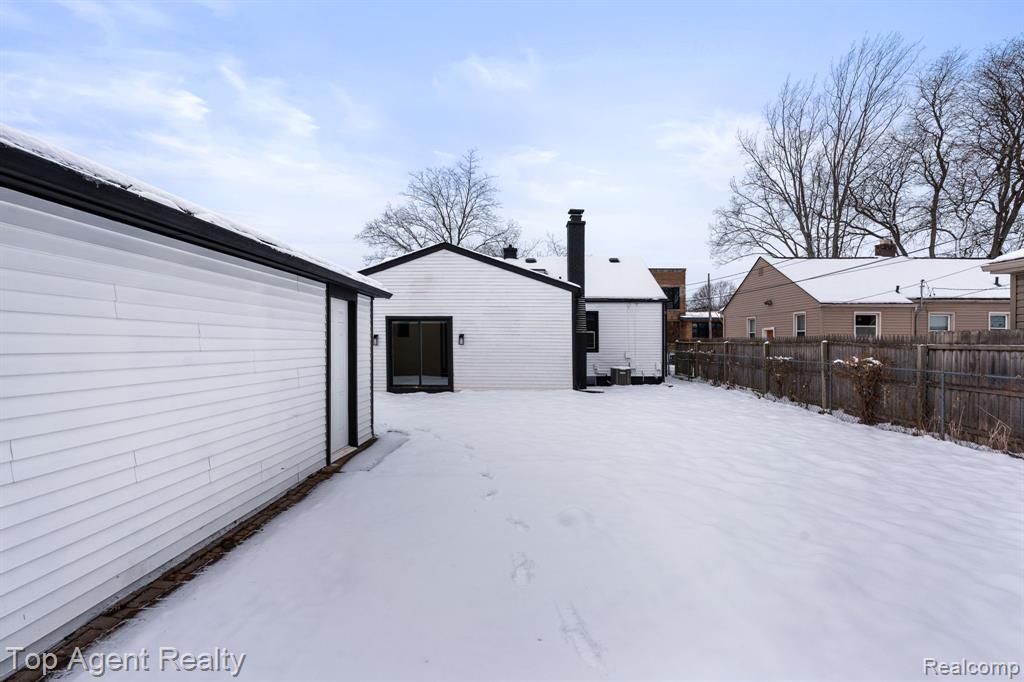 4048 Royal Avenue, Berkley, MI 48072 — Photo 31