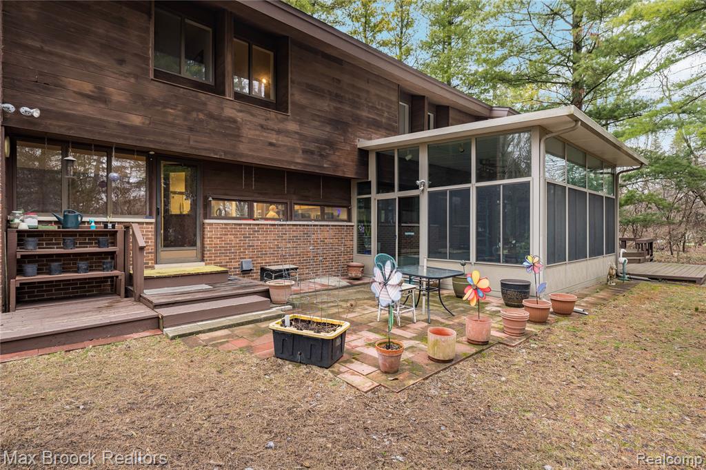 32674 Bingham Lane, Bingham Farms, MI 48025 — Photo 63
