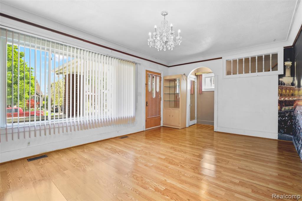 5003 Maple Street, Dearborn, MI 48126 — Photo 10