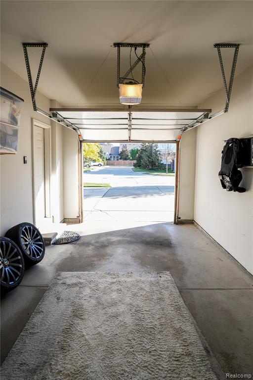 5633 Acorn Lane, Sterling Heights, MI 48314 — Photo 31