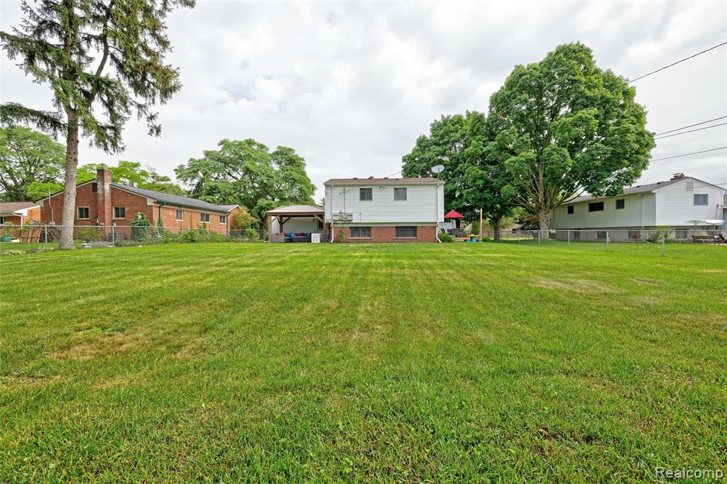 41429 Greenbriar Lane, Plymouth, MI 48170 — Photo 40