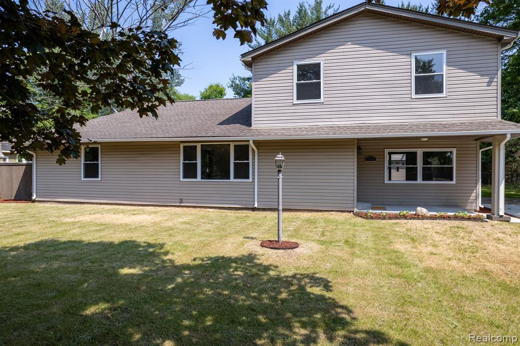 46236 SUNSET Street, Northville, MI 48167 — Photo 32
