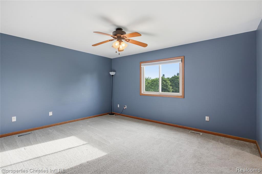 6474 Bedview Drive, Saline, MI 48176 — Photo 25