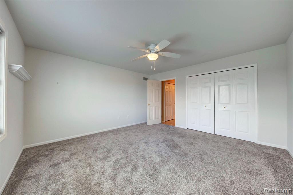 15756 Lamont Drive, Macomb, MI 48042 — Photo 38