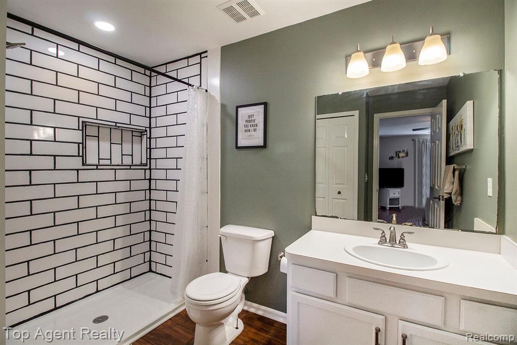 3336 KNEELAND Circle, Howell, MI 48843 — Photo 15