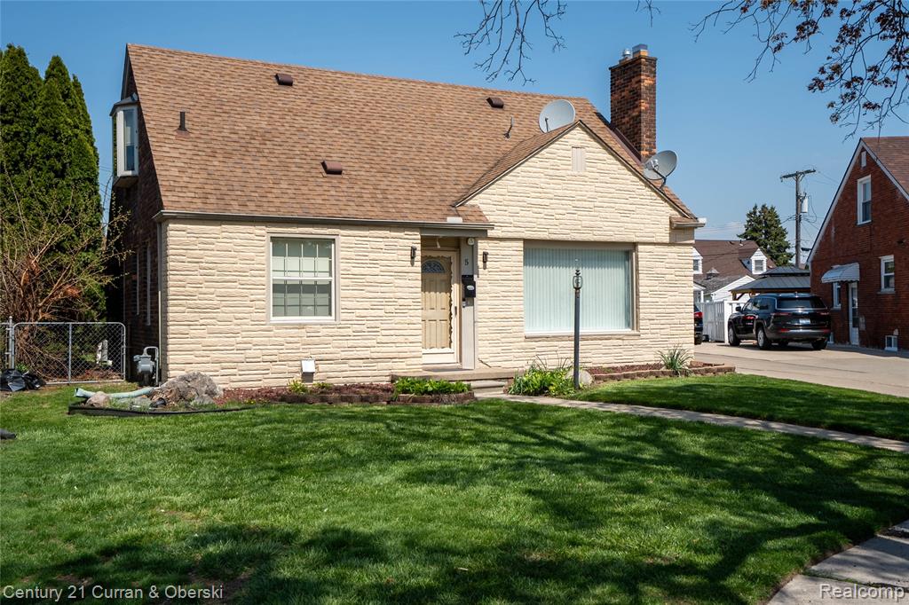 5 Barclay Court, Dearborn, MI 48126 — Photo 46