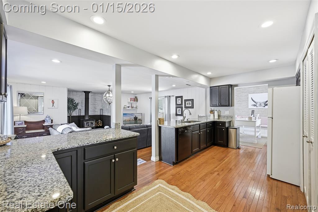 8680 Harbortowne Drive, Clarkston, MI 48348 — Photo 22