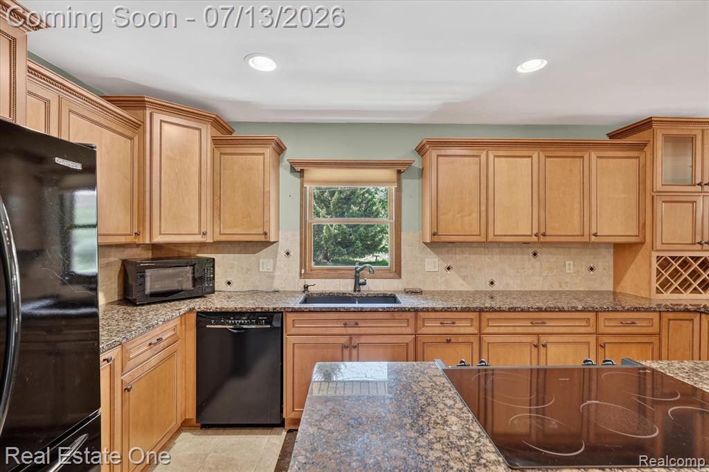 6039 Fish Lake Road, Holly, MI 48442 — Photo 14