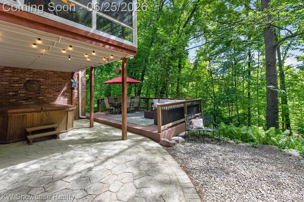 11073 Sandy Creek Drive, South Lyon, MI 48178 — Photo 57