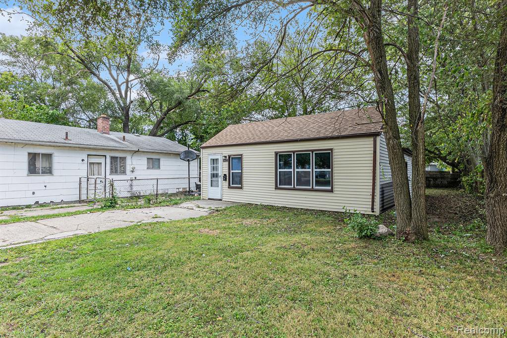 11472 Cadillac Avenue, Warren, MI 48089 — Photo 3