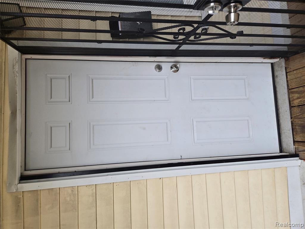 8976 McClellan Street, Detroit, MI 48213 — Photo 24