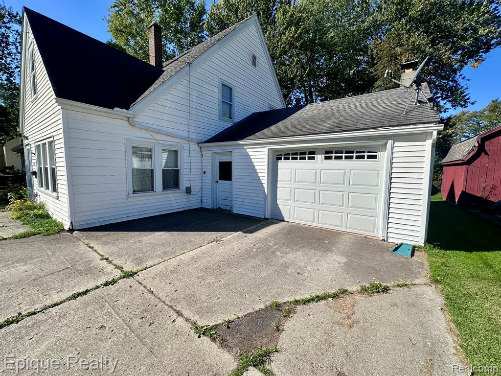 305 N Kennefic Street, Yale, MI 48097 — Photo 26