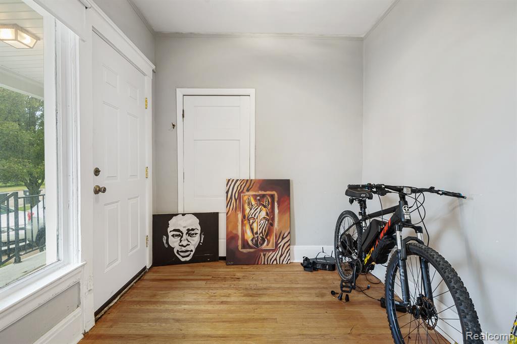 846 E Grand Boulevard, Detroit, MI 48207 — Photo 7