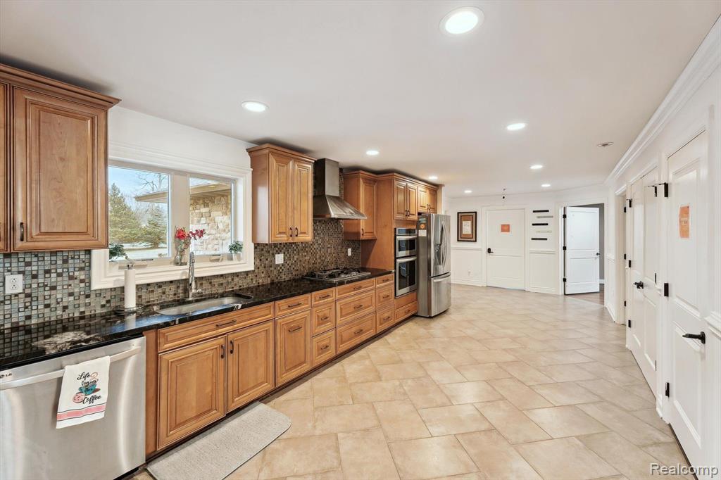 56565 10 MILE Road, South Lyon, MI 48178 — Photo 14
