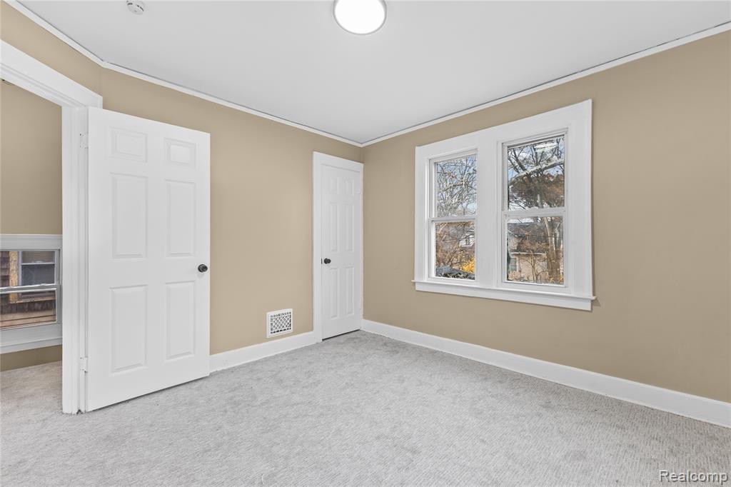 13558 Pinehurst Street, Detroit, MI 48238 — Photo 16