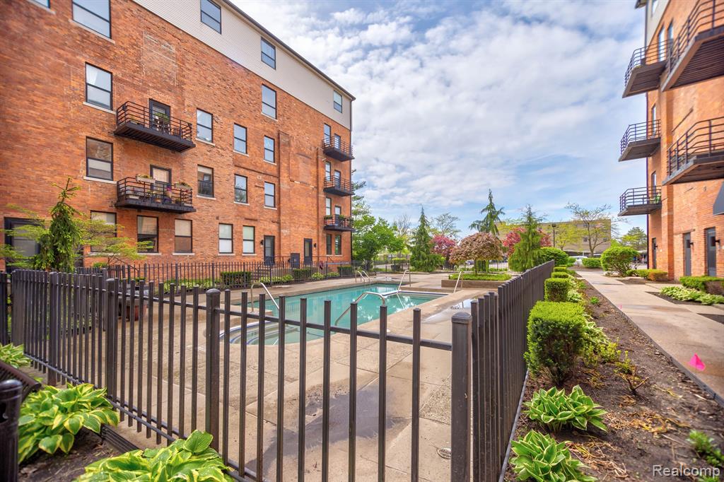 6533 E Jefferson Avenue, 3 (apt 113), Detroit, MI 48207 — Photo 32