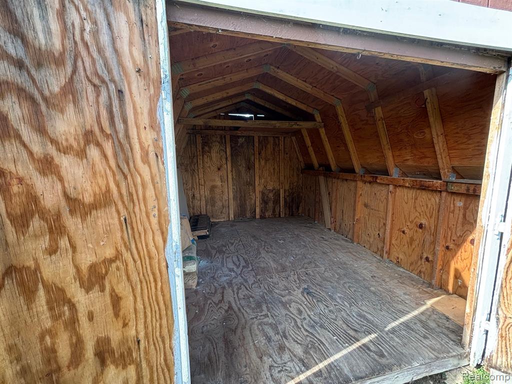 8233 FARRAND Road, Otisville, MI 48463 — Photo 19