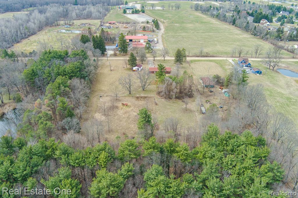 475 S Coats Road, Oxford, MI 48371 — Photo 56