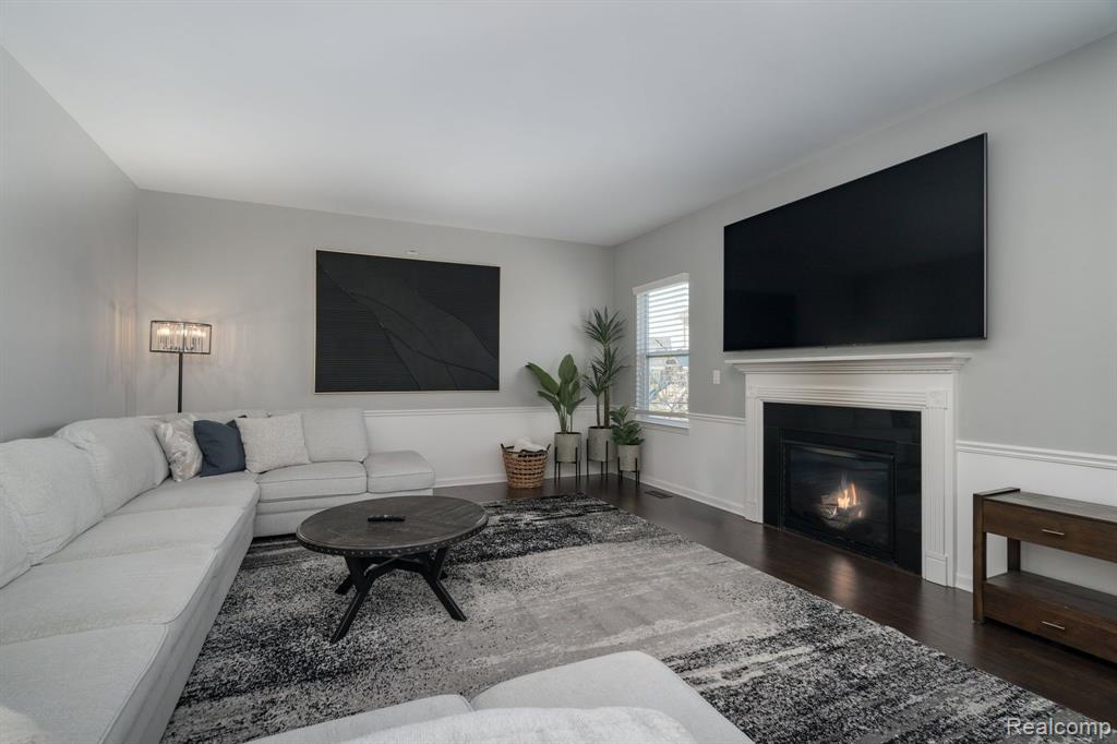 53585 MARY ANN Lane, New Baltimore, MI 48047 — Photo 16