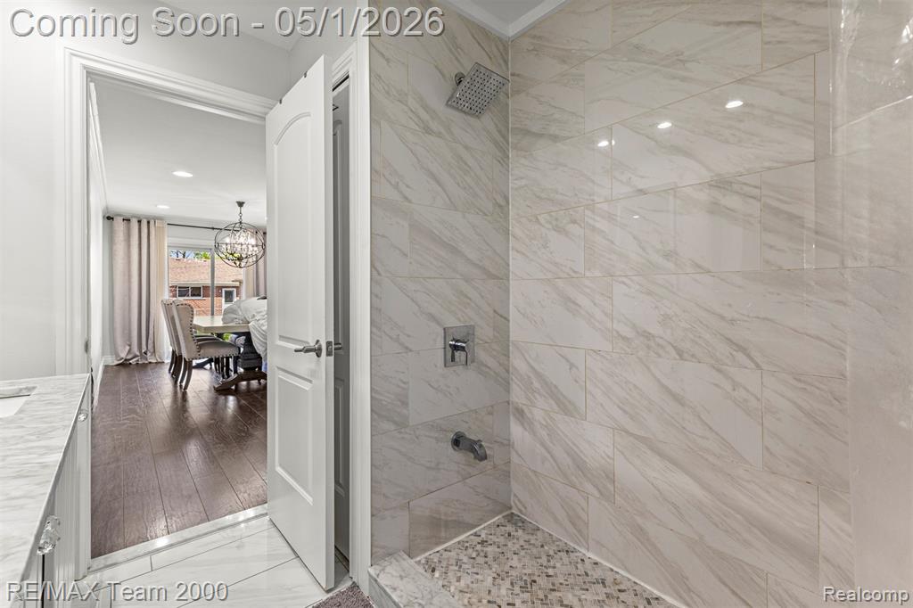 26622 Hass Street, Dearborn Heights, MI 48127 — Photo 24