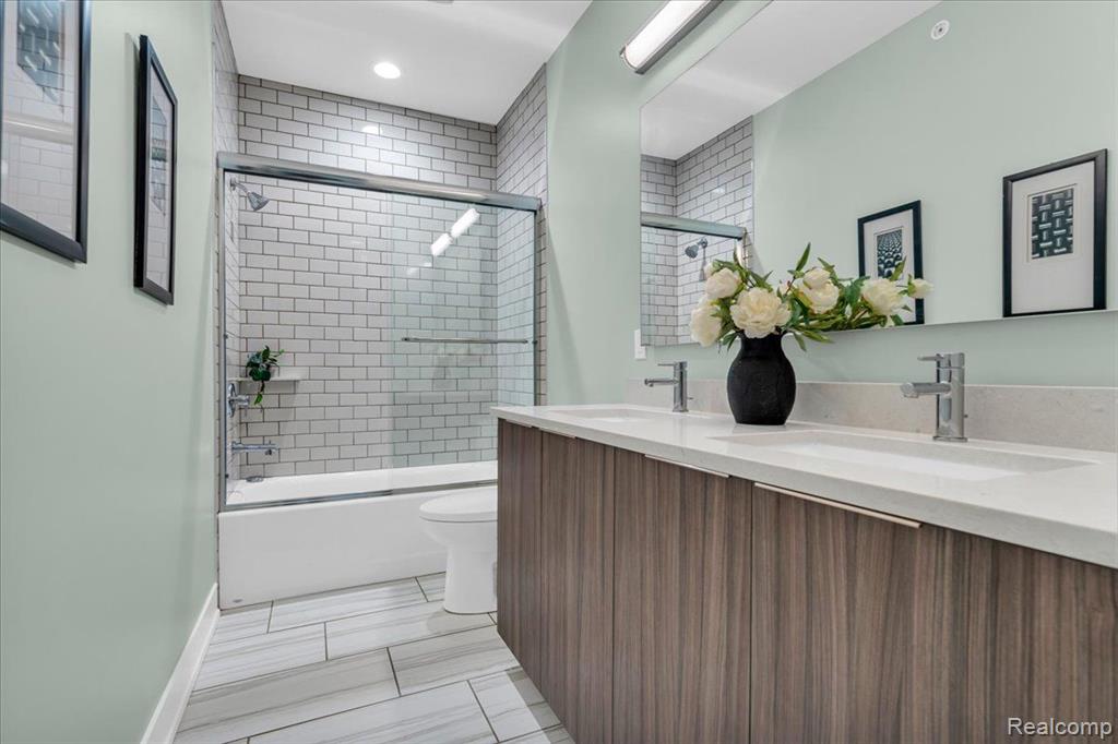 236 Alfred Street, Detroit, MI 48201 — Photo 25