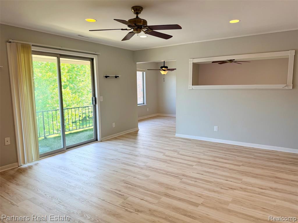 507 W Highland Road, 11, Howell, MI 48843 — Photo 3
