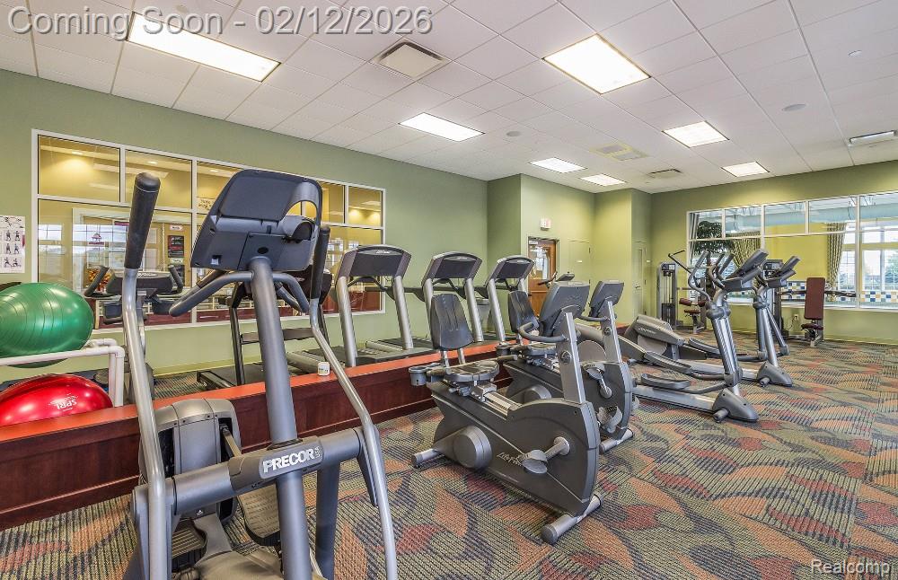 9431 Pine Valley Drive, Grand Blanc, MI, 48439