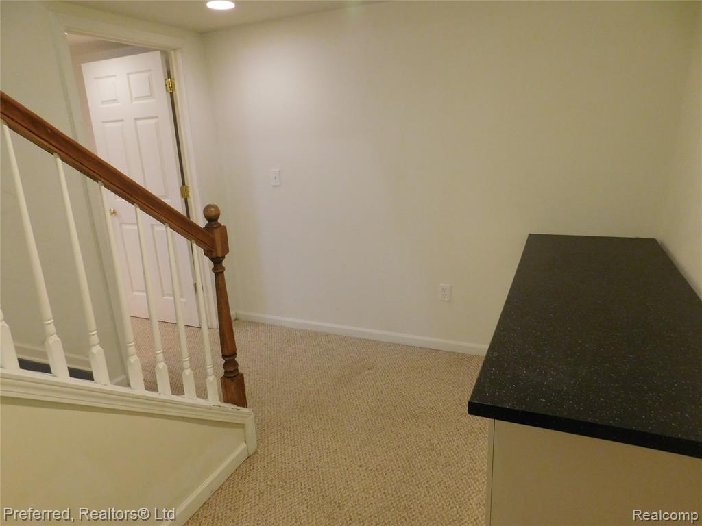 47243 FAIRLAWN, Canton, MI 48188 — Photo 18