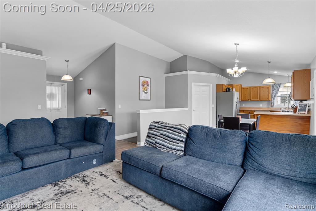 7385 W Ryan Court, Bay City, MI 48706 — Photo 7