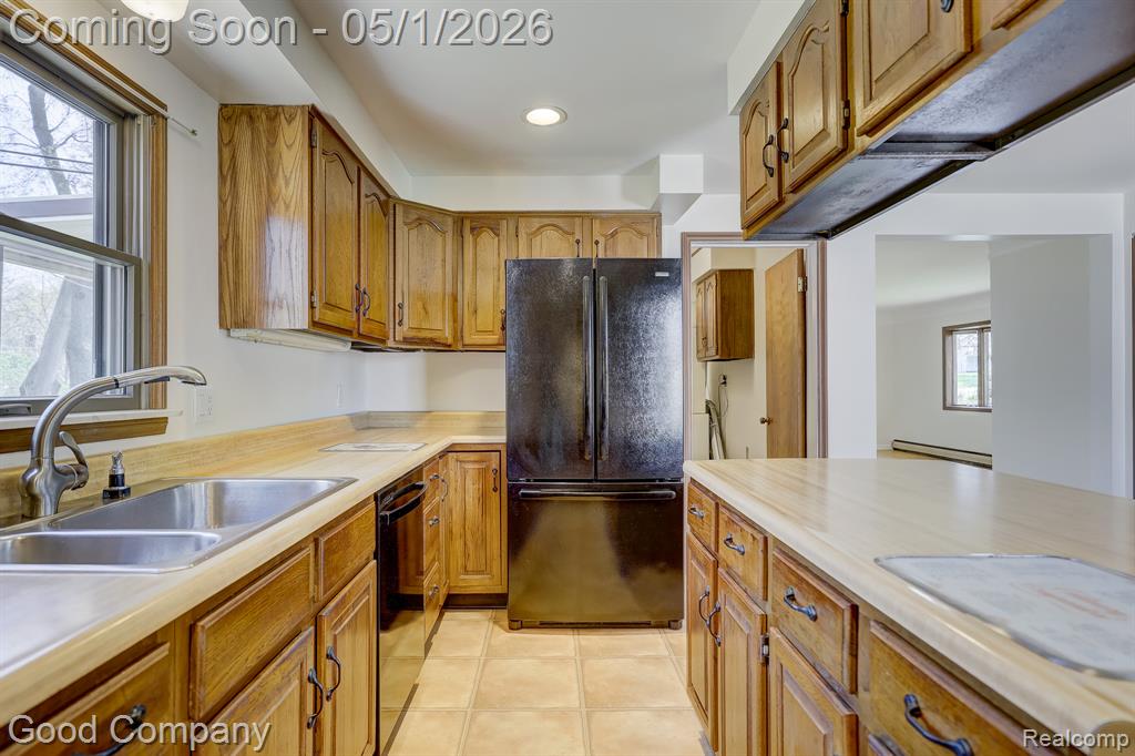 575 S Briarvale Drive, Auburn Hills, MI 48326 — Photo 19