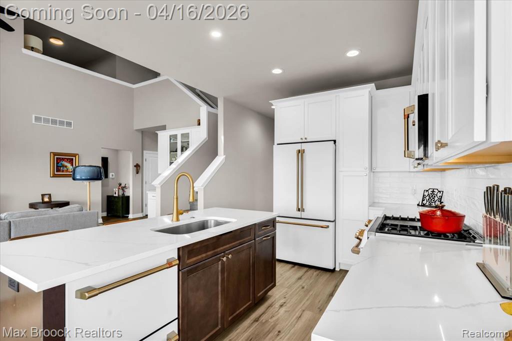 495 Cornerstone Drive, Oxford, MI 48371 — Photo 13