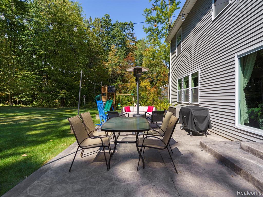 5559 Radiant Avenue, Howell, MI 48855 — Photo 29