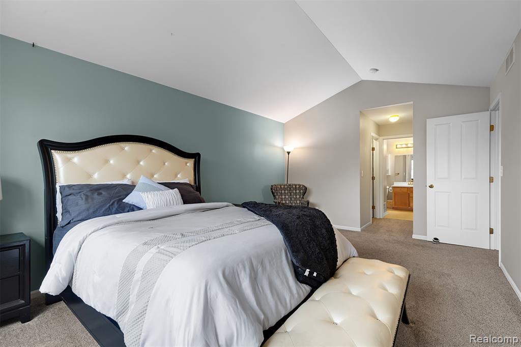 673 Abbington Court, Howell, MI 48843 — Photo 17