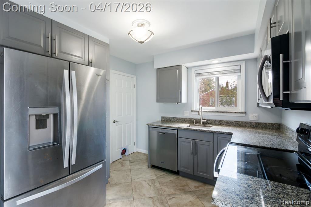 9913 Arcola Street, Livonia, MI 48150 — Photo 23