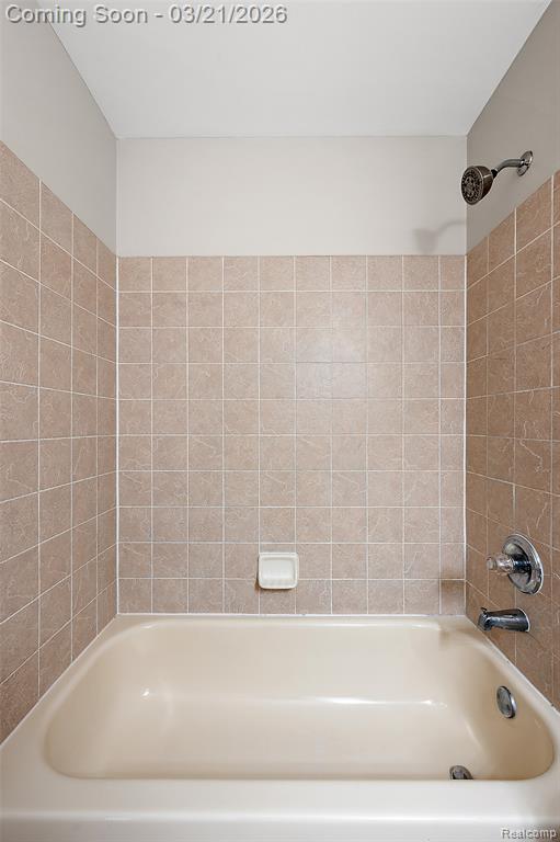 43935 Rushcliffe Drive, Sterling Heights, MI 48313 — Photo 27