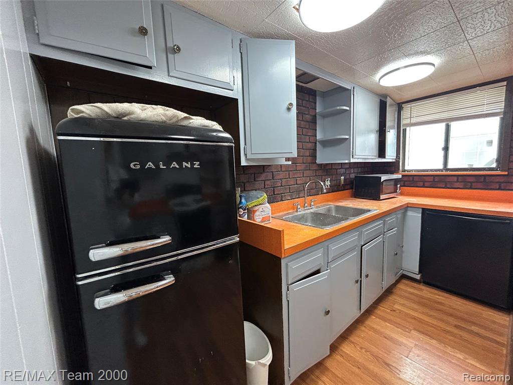 6390 Archdale Street, Detroit, MI 48228 — Photo 13