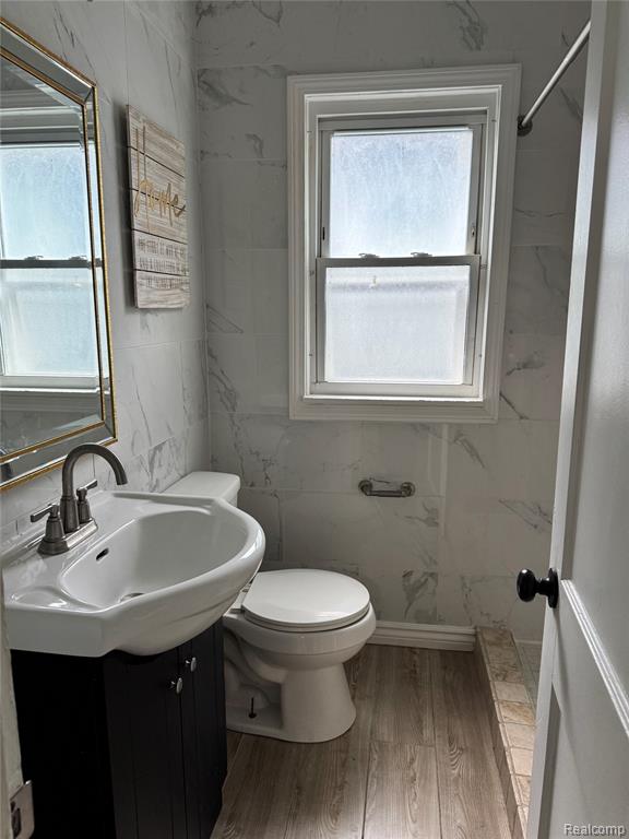 451 W GEORGE Avenue, Hazel Park, MI 48030 — Photo 11