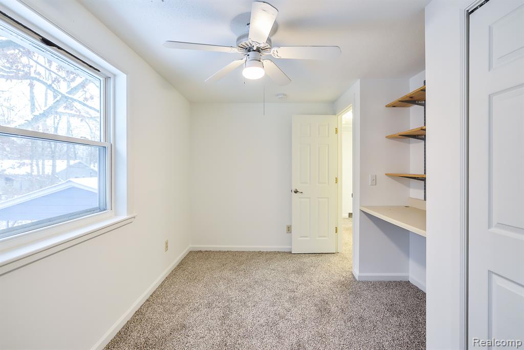 336 BEACHWAY Street, Whitmore Lake, MI 48189 — Photo 20