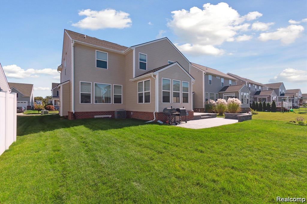 579 Fletcher Street, Wixom, MI — Photo 49