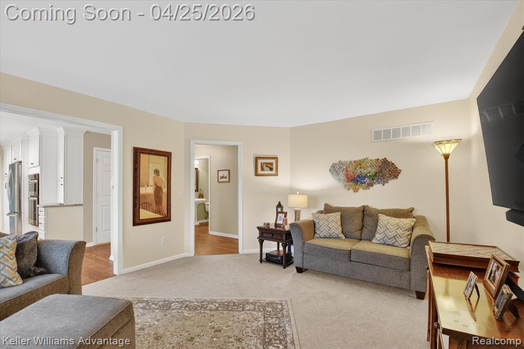 721 Remington Court, Commerce Twp, MI 48382 — Photo 15