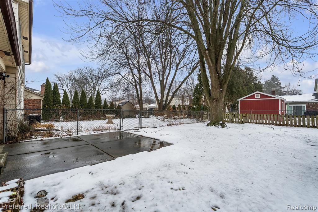 46323 Gainsborough Drive, Canton, MI 48187 — Photo 57