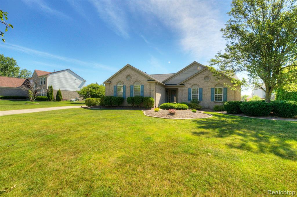 3425 EMPIRE STATE Drive, Canton, MI 48188 — Photo 37